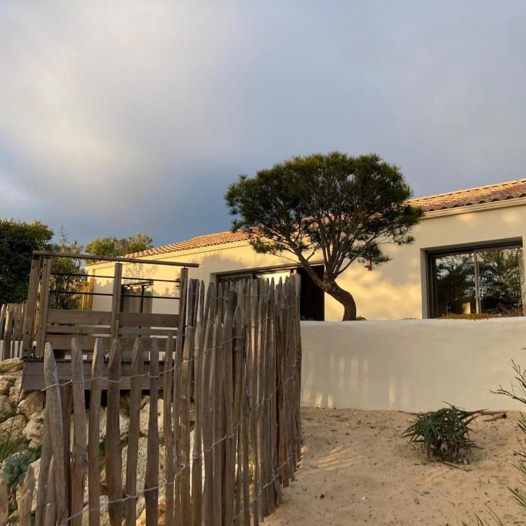 Villa avec Spa niché dans la forêt à deux pas des plages - Three-Bedroom House - 9