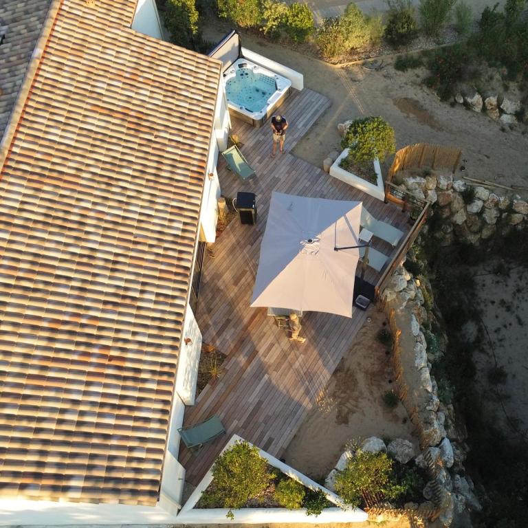 Villa avec Spa niché dans la forêt à deux pas des plages - Three-Bedroom House - 17