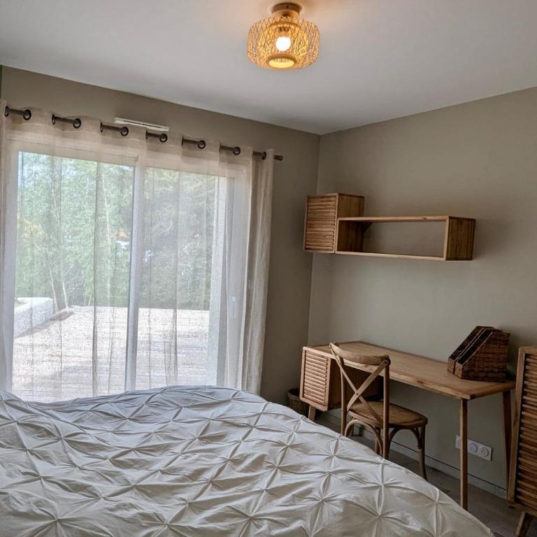Villa avec Spa niché dans la forêt à deux pas des plages - Three-Bedroom House - 23