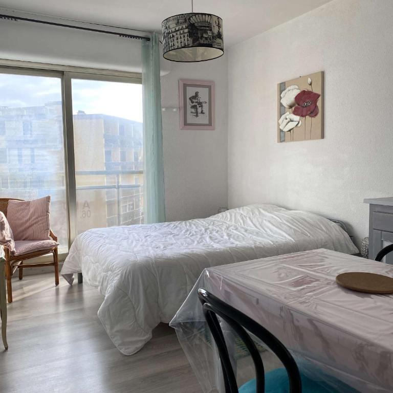 Studio cosy proche Thermes avec coin cuisine et vue sur étang - FR-1-553-237 - Studio - 7