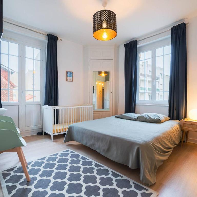 Appartement familial au centre-ville avec balcon et WIFI - FR-1-821-7 - Appartamento - 7