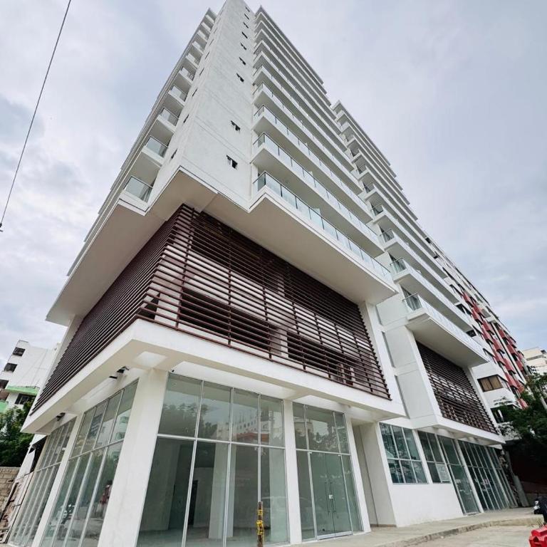 Aparta estudio cerca al mar, edificio nuevo sky tower - Apartamento de 1 dormitorio - 1