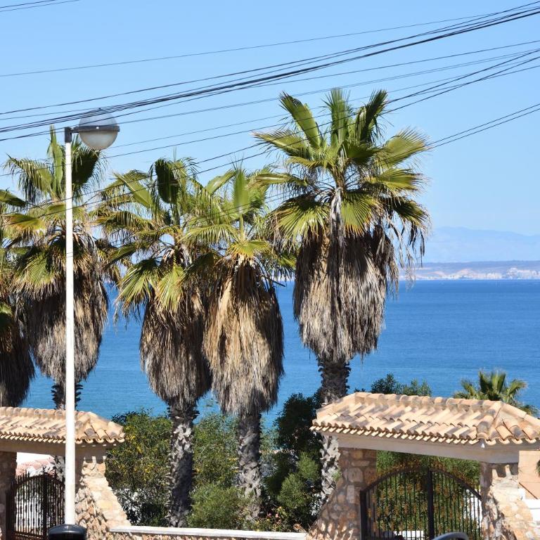 Casa Amor - Two-Bedroom Apartment - 72