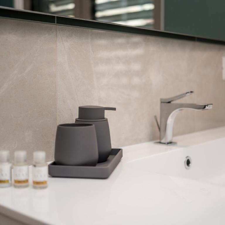 Compagnoni Suite Luxe - Spa & Wellness - Appartamento con 1 Camera da Letto - 17