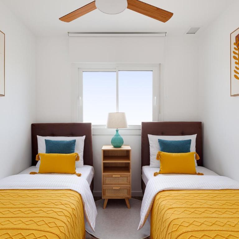 way2sun penthouses Gran Alacant - FREE e-bikes & jacuzzi & solarium & PS5 - Penthouse Apartment - 12