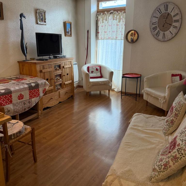 T2 au coeur de Barcelonnette - Appartement 1 Chambre - 11