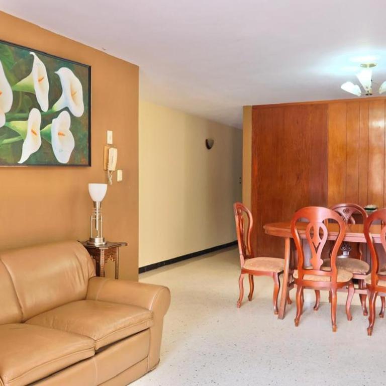Apto en Los Palos Grandes Edf Anacoco - One-Bedroom Apartment - 1
