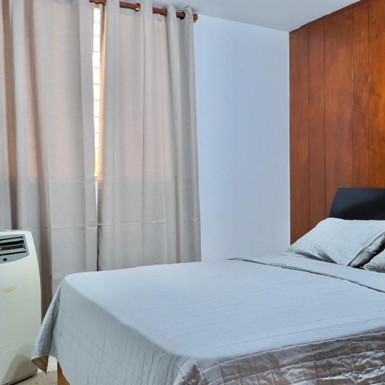 Apto en Los Palos Grandes Edf Anacoco - One-Bedroom Apartment - 5