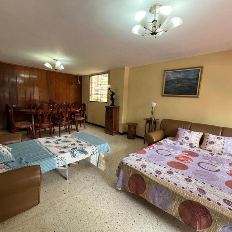 Apto en Los Palos Grandes Edf Anacoco - One-Bedroom Apartment - 11