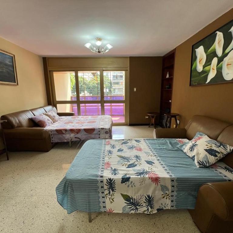 Apto en Los Palos Grandes Edf Anacoco - Apartamento de 1 dormitorio - 24