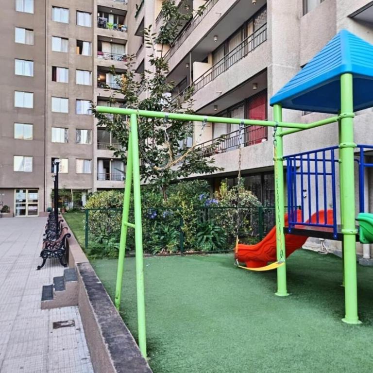 Stay in front of the Ñuble Metro, lines 5, 3 and 6 - Apartamento de 2 dormitorios - 12