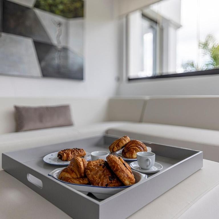 Stylish Estepona Hills Apartment with Lovely Views - Apartamento de 2 dormitorios con vistas a la montaña - 26