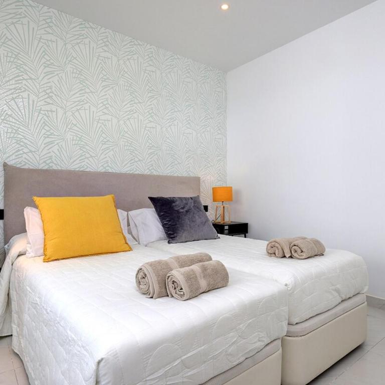 Stylish Estepona Hills Apartment with Lovely Views - Apartamento de 2 dormitorios con vistas a la montaña - 42