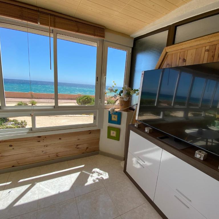INFINITE BLUE ,CABO CERVERA LA MATA, FRONT SEA VIEW !Free Parking,High speed Internet - Two-Bedroom Apartment - 26