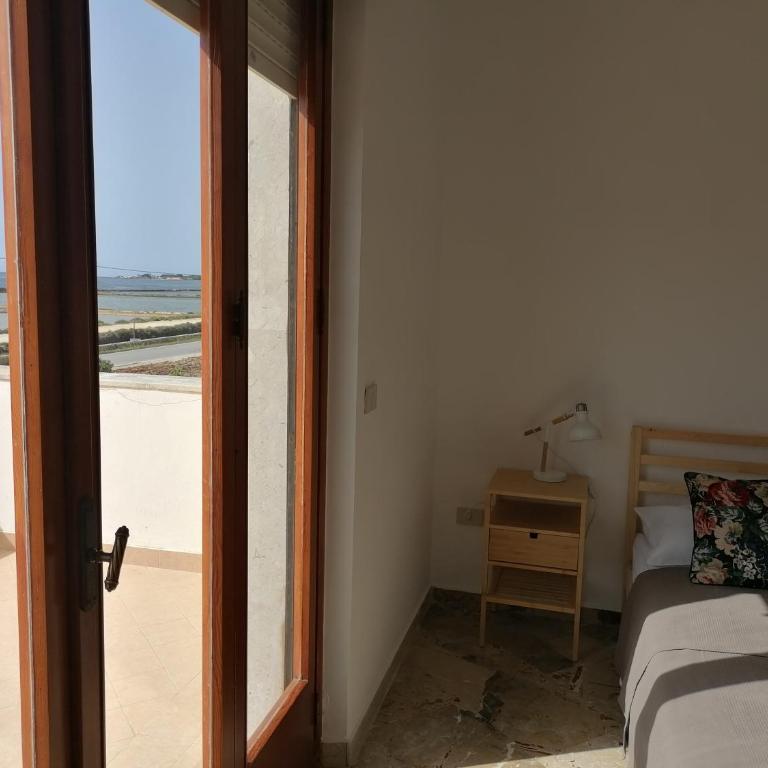 Casita Spagnola - Camera Matrimoniale con Balcone e Vista Mare - 4