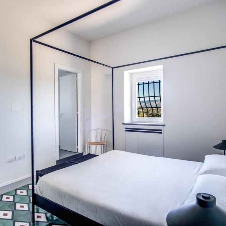 Casa del Capitano with Heated Pool, Views and Concierge by Feeling Italy - Villa - 17