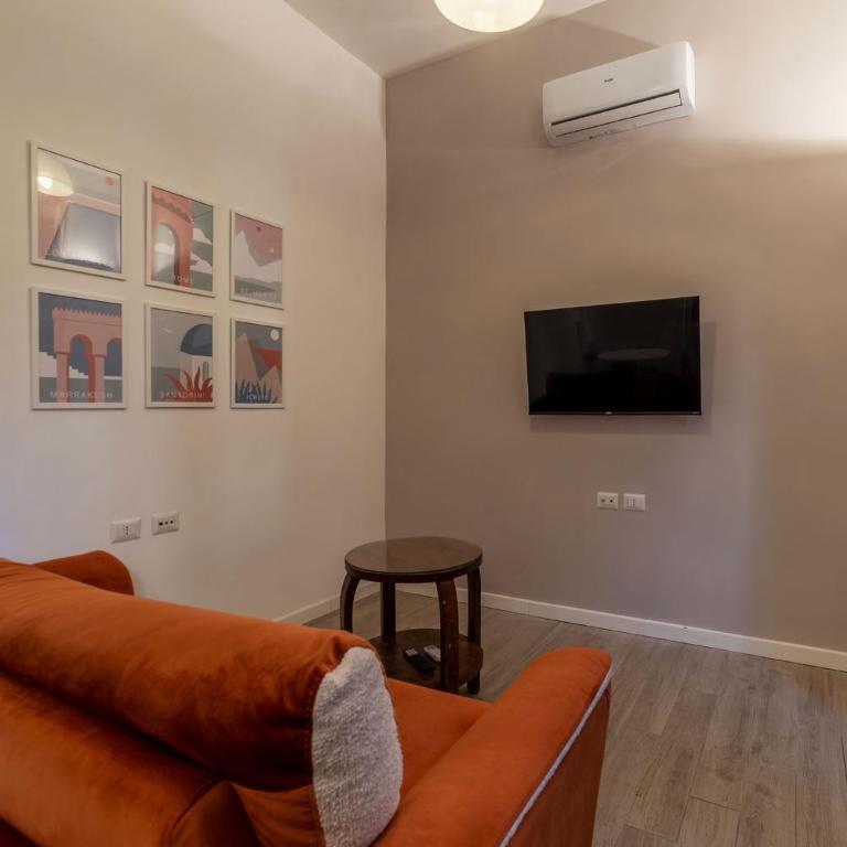 GuestHost Cozy Flat X4 - 450m to Vatican City! - One-Bedroom Apartment - 9