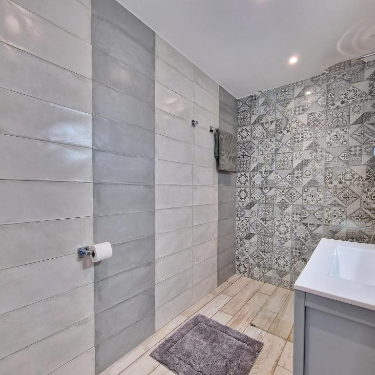 Apartment Moraira - Two-Bedroom Apartment - 12