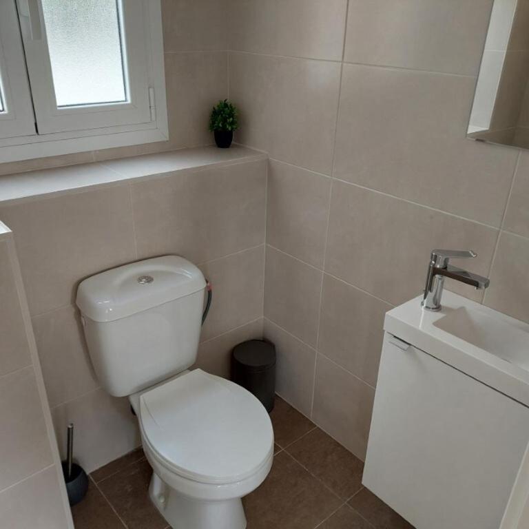 Piso cerca de la playa con 5 aires acondicionados - Apartamento - 6