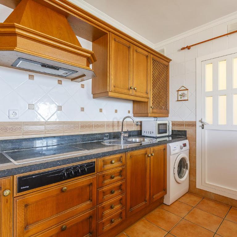 A&N Seafront Promenade Apartment with Sea Views - Apartamento con terraza - 6