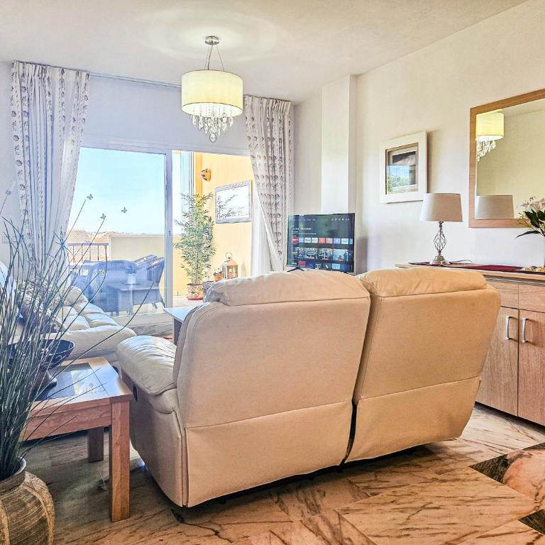 Two bedroom apartment with pool & sea views - Apartamento de 2 dormitorios con balcón y vistas al mar - 8