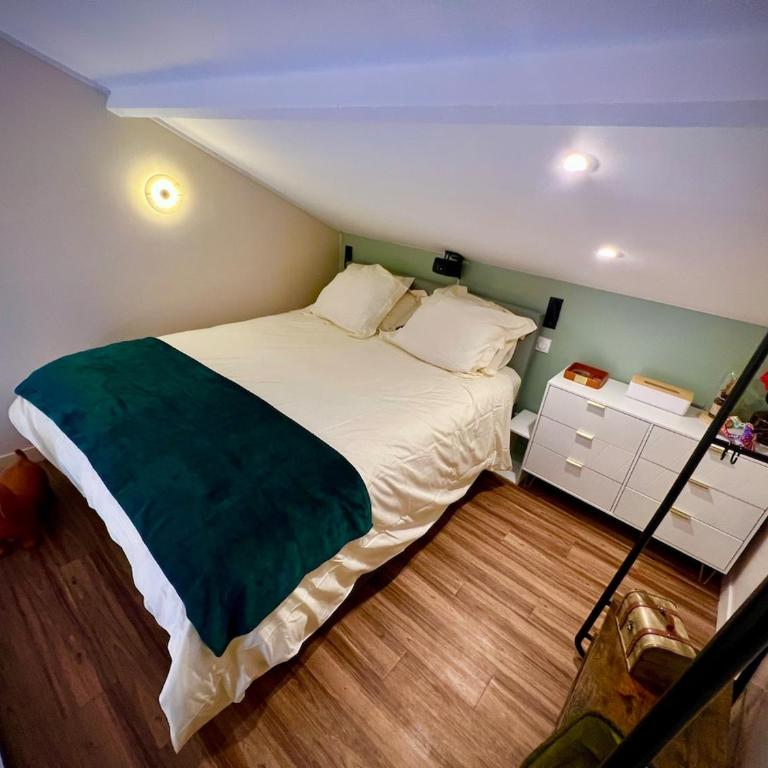 YŪGEN PALLADIO - Fully renovated Studio on a prime location, Direct Beach Access, Heated Pool, Private terrace & patio, Private Parking lot - Appartement 1 Chambre - 19