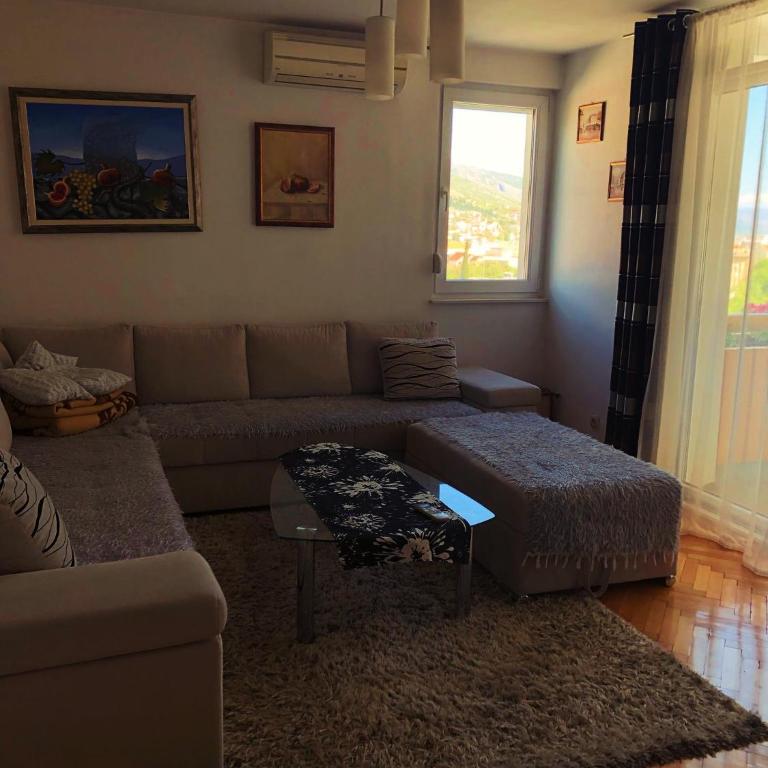 Apartment G - Two-Bedroom Apartment - 4