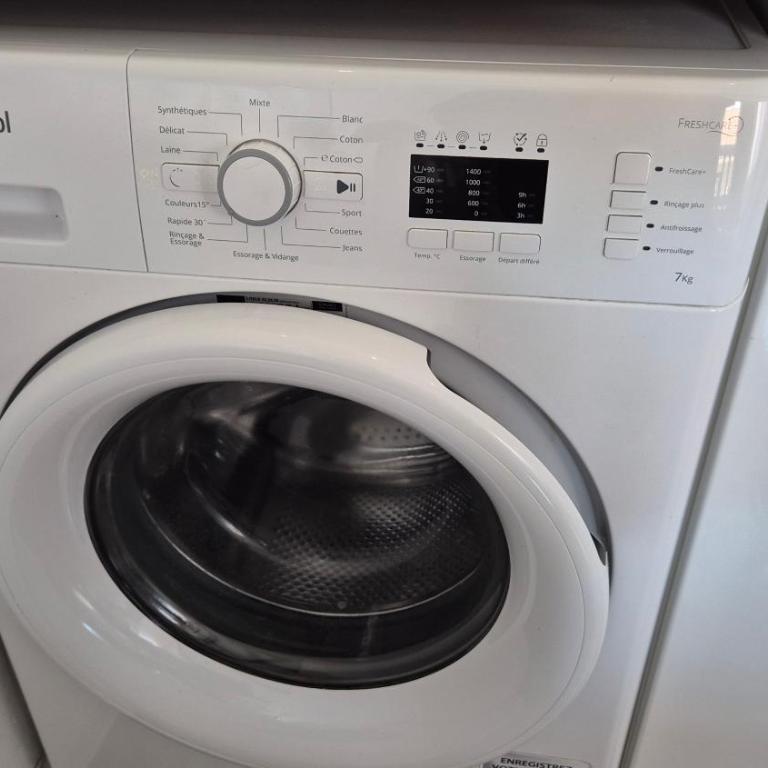 Plein coeur du Panier avec terrasse 2 à 4 personnes arrivée avant 19h - Appartement 1 Chambre - 9