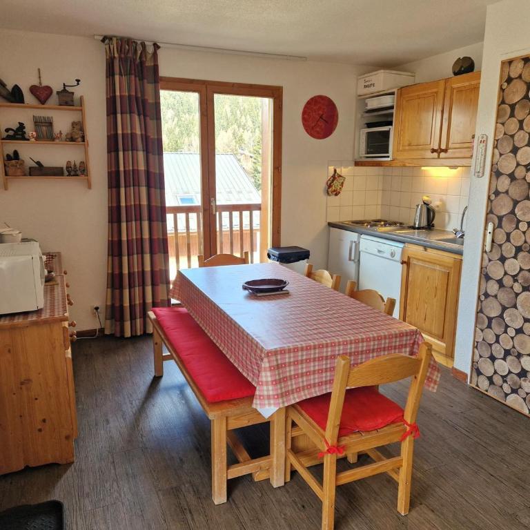 Appartement 3 pièces pour 4/6 pers à Valfréjus avec balcon - FR-1-265-181 - Appartement (6 Adultes) - 7