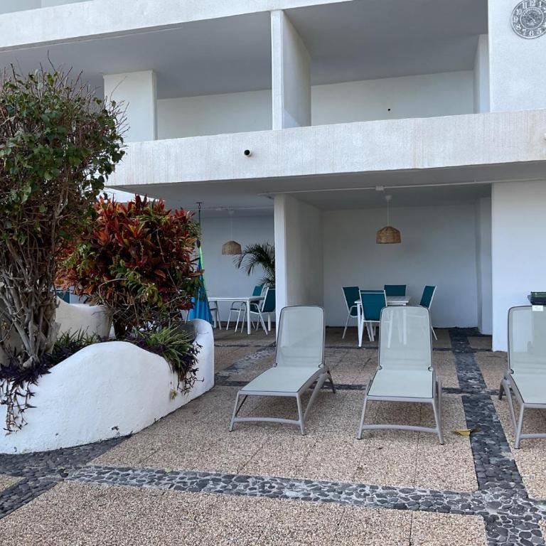 Ocean Front Playa Chica - Apartamento 1 dormitorio con vistas al mar y terraza - 48