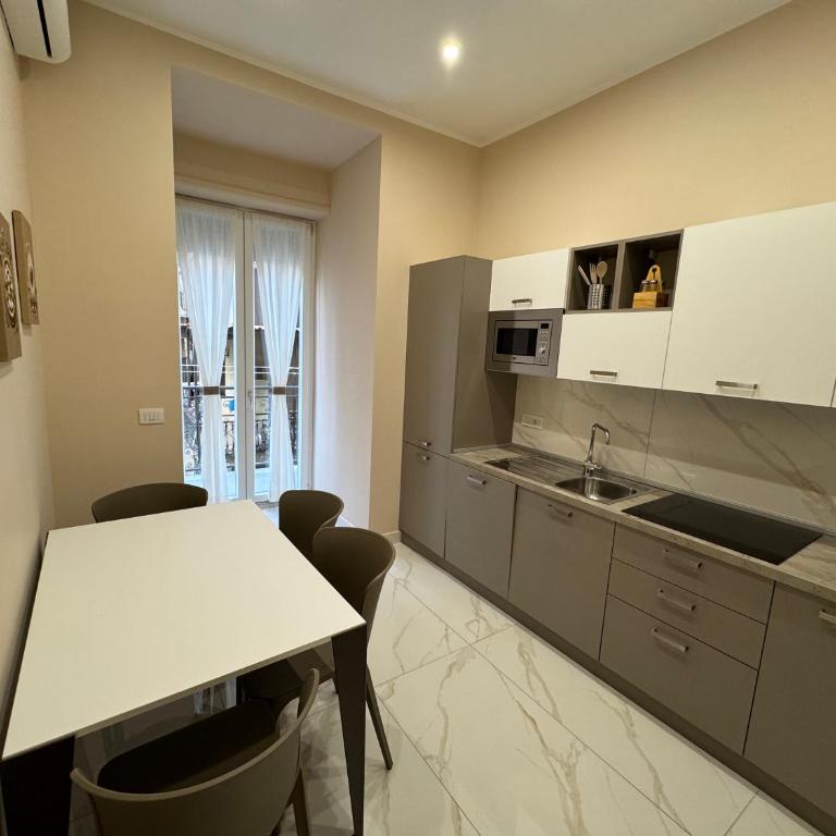 Arena's home Napoli - Appartamento con 2 Camere da Letto - 25