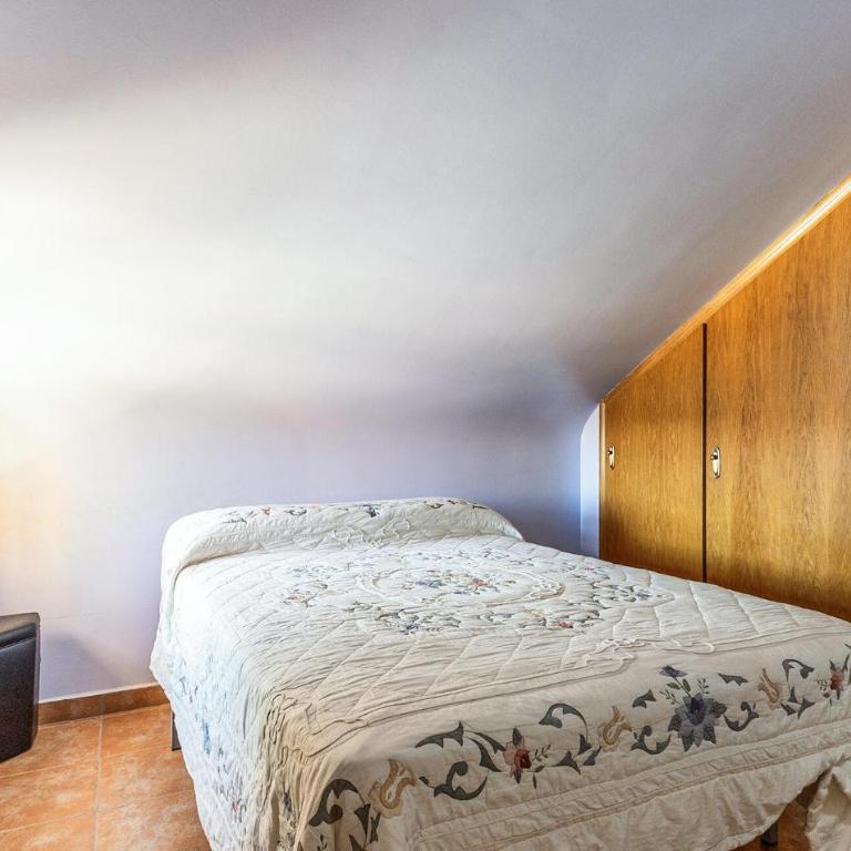 Awesome Home In Cartagena With Wifi - Casa de Vacaciones de 6 dormitorios - 16