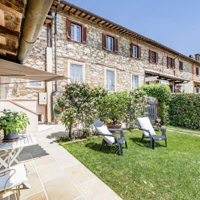 Casa Ortomaggiore - Villa con Piscina Privata - 1