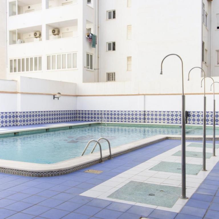 Los Gases ID129 - Three-Bedroom Apartment with Balcony - 34