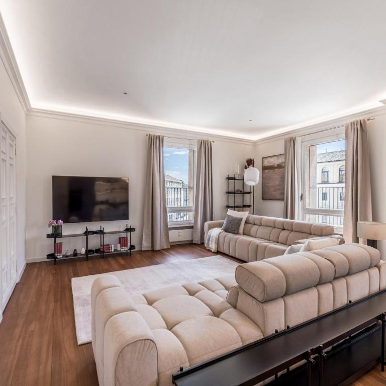 The Best Rent - Prestigious multi-bedroom apartment overlooking St. Peter’s - Superior Apartment - 9