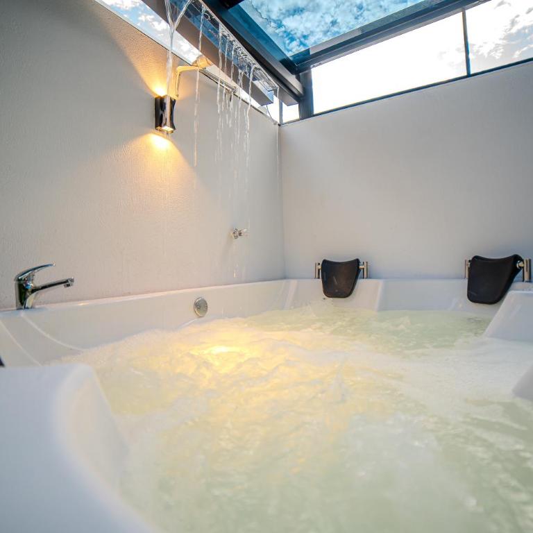 Espectacular Casa de Ensueño "Jacuzzi Privado" en Ricaurte - Peñalisa - Casa de 3 dormitorios - 27