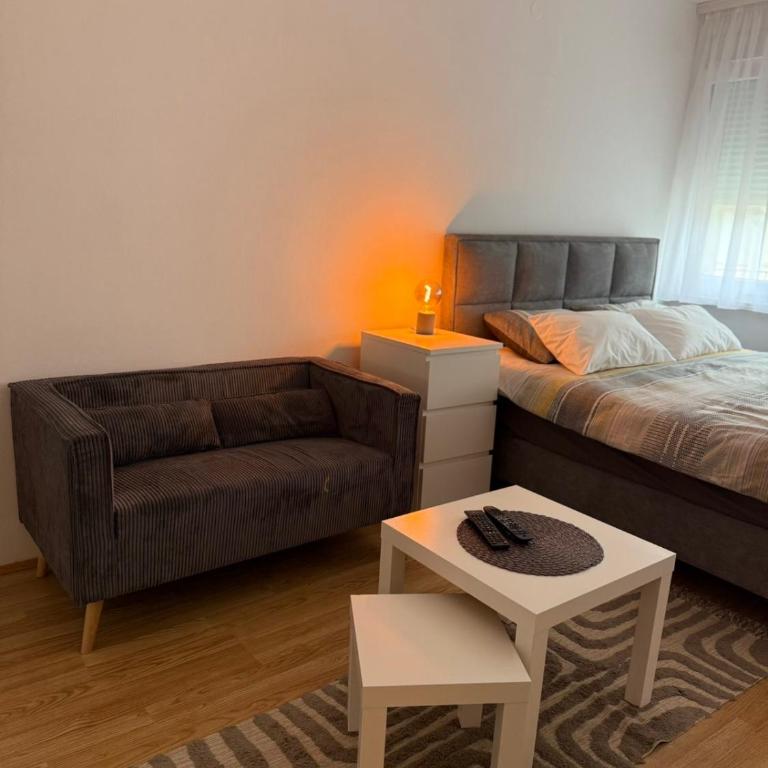 IN apartman - Two-Bedroom Apartment - 1