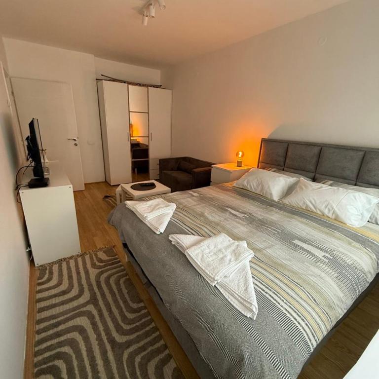 IN apartman - Two-Bedroom Apartment - 4