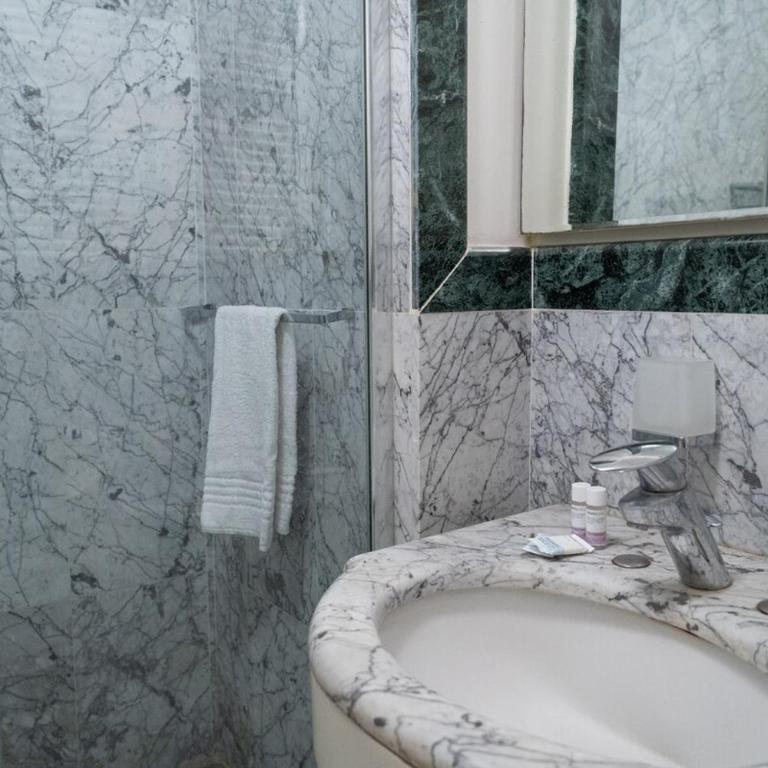 2 minutes from the station Charming apartment - Appartamento con 1 Camera da Letto - 18