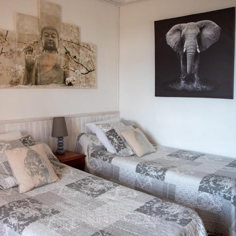 Mas de Bellegou - Chambre Double ou Lits Jumeaux avec Balcon - 5
