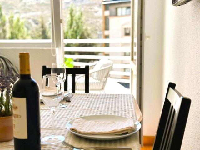 Sierra Nevada Zona Baja con garaje de acceso directo - Apartamento de 2 dormitorios con vistas a la montaña - 3