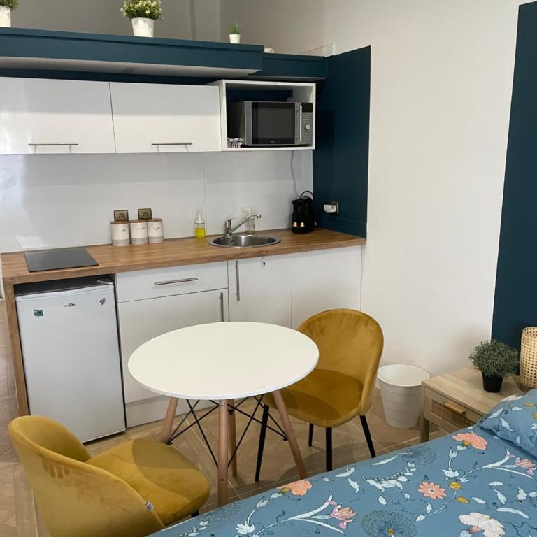 CHARMANT STUDIO proximité GARE LYON PART-DEU - Apartment mit 1 Schlafzimmer - 7