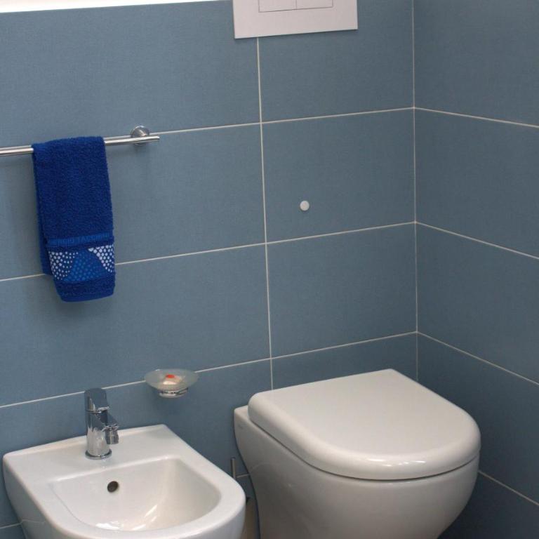 Bom Bom Apartments - One-Bedroom Apartment - 4