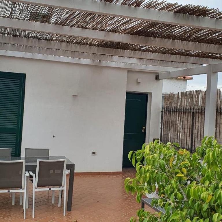 Blu Home - Two-Bedroom Chalet - 3