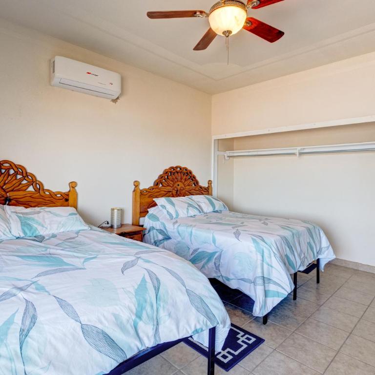 Beach Condo 7-- Sleeps 8, Pool, WiFi, AC, Security - Apartamento de 2 dormitorios - 18