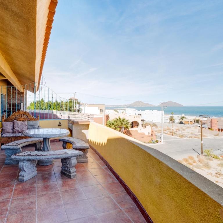 Beach Condo 7-- Sleeps 8, Pool, WiFi, AC, Security - Apartamento de 2 dormitorios - 11