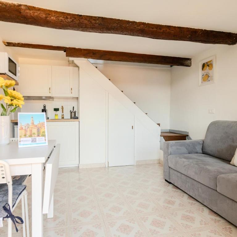 Duplex Vieille ville - SEA VIEW - One-Bedroom Apartment - 17