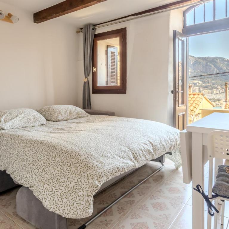 Duplex Vieille ville - SEA VIEW - One-Bedroom Apartment - 6