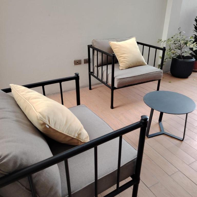 Cozy Flat-Beautiful Kitchen and Excelent Location - Three-Bedroom Apartment - 13