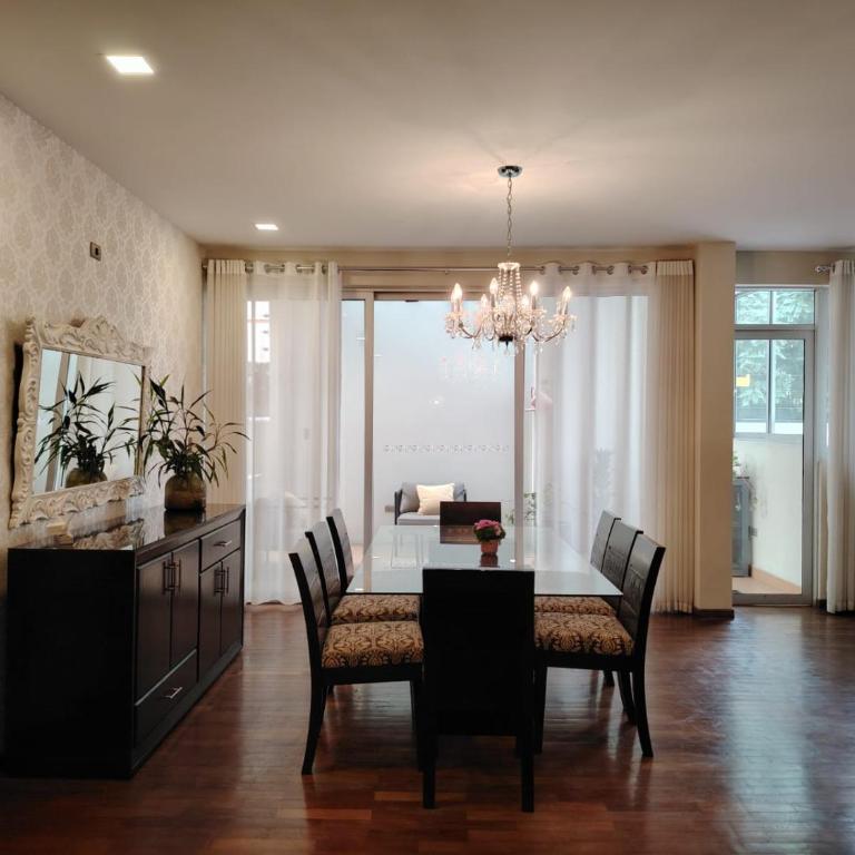 Cozy Flat-Beautiful Kitchen and Excelent Location - Three-Bedroom Apartment - 5